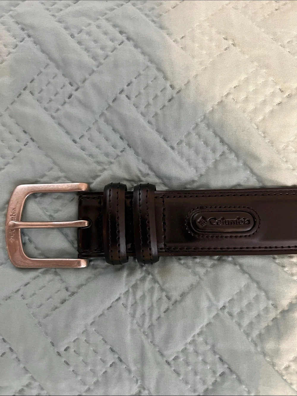 Columbia Black Leather Men's Belt with Silver Buckle
